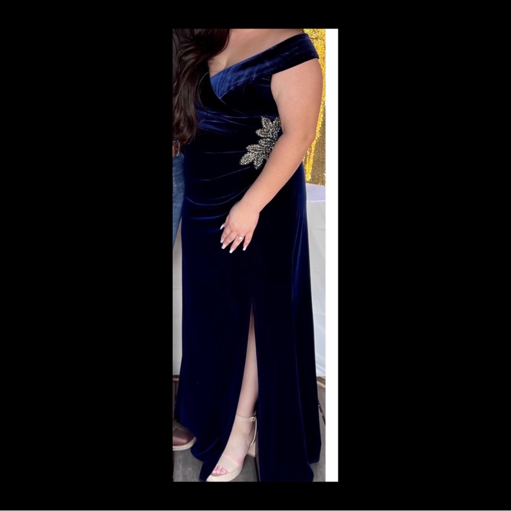 Formal evening gown